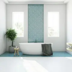 Modernes Badezimmer mit freistehender Wanne, Doppelwaschbecken und türkisfarbenen Mosaikfliesen. Tolle Badezimmer Ideen für ein stilvolles Zuhause.