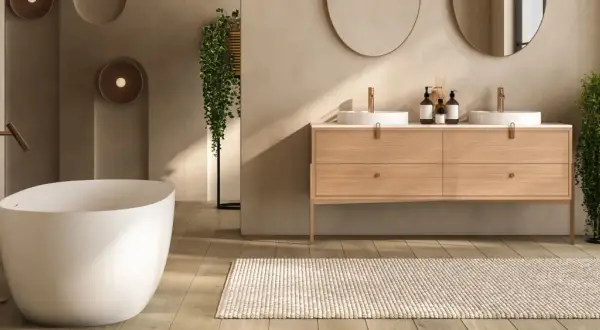 Modernes badezimmer braun creme mit freistehender Wanne, Doppelwaschtisch und Pflanzen.