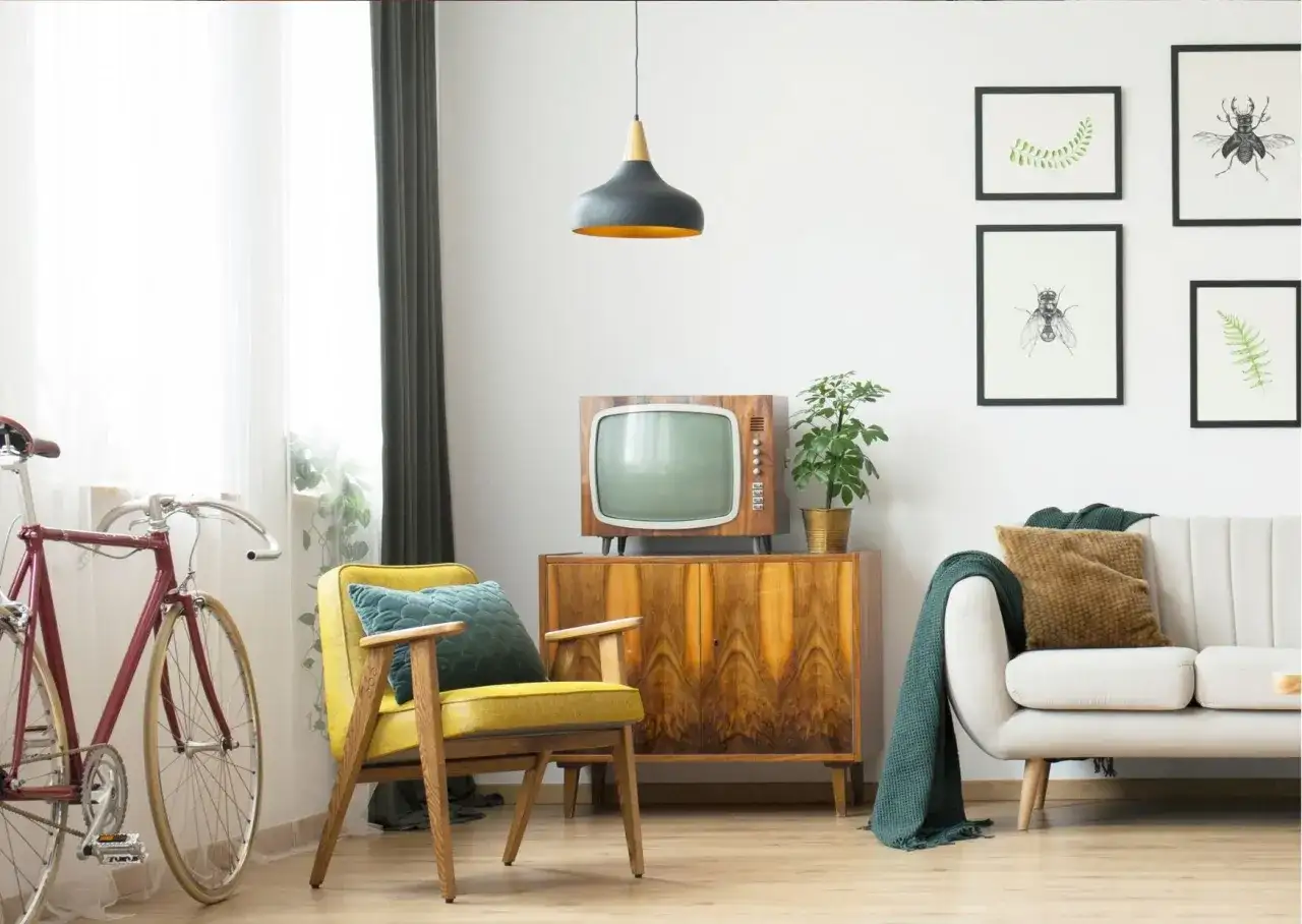 70er-Jahre-Wohnzimmer modern einrichten